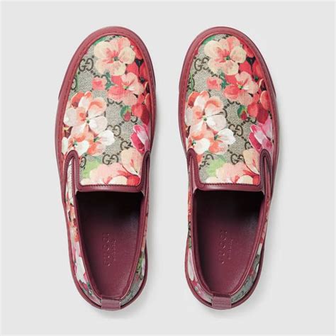 gucci bloom sneaker|gucci denim slip on.